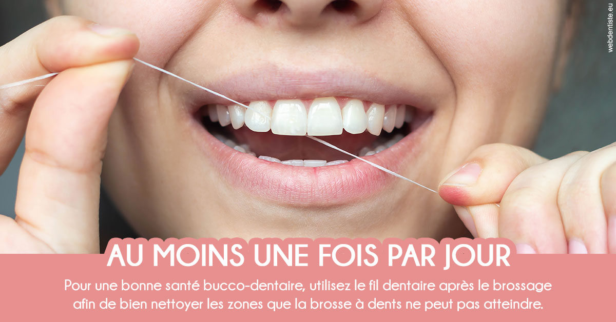https://dr-emilie-lacaze.chirurgiens-dentistes.fr/T2 2023 - Fil dentaire 2